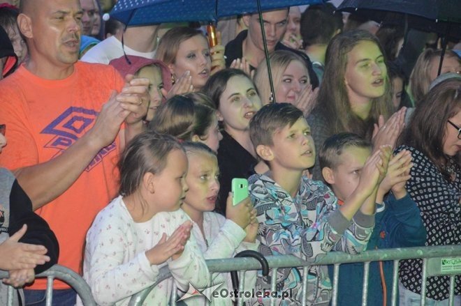 Dożynki na Kurpiach w Lelisie z Jackiem Kawalcem i zespołem MIG [21.08.2016] - zdjęcie #7 - eOstroleka.pl