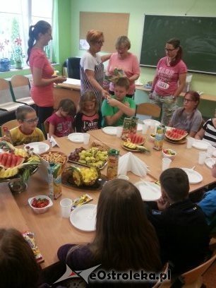 Podsumowanie projektu „Zdrowo jeść, by rosnąć w siłę” z TPD Ostrołęka i Fundacją Tesco [23.08.2016] - zdjęcie #4 - eOstroleka.pl