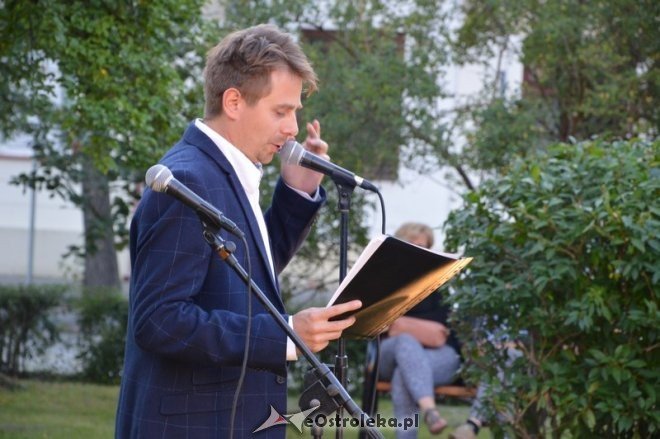 Art Czwartek - koncert aktorek z Komediowej Sceny Dwójki [25.08.2016] - zdjęcie #9 - eOstroleka.pl