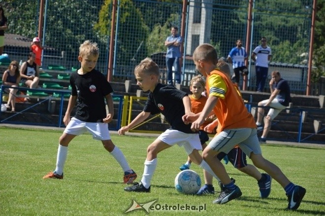 Turniej piłki nożnej rocznika 2009 [26.08.2016] - zdjęcie #37 - eOstroleka.pl