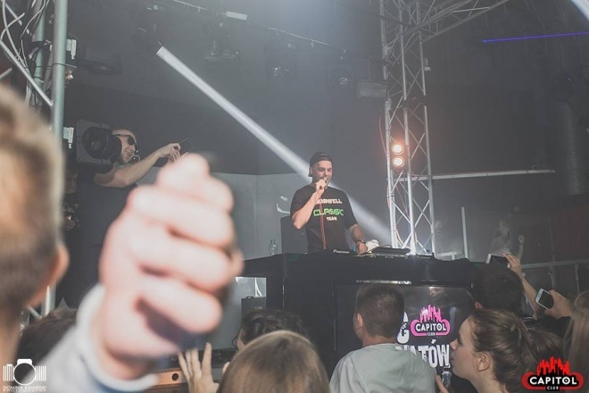 CjStone, Kriswell, Insane, Adrima, Żuku - Noc Wariatów w klubie Capitol [26.08.2016] - zdjęcie #65 - eOstroleka.pl