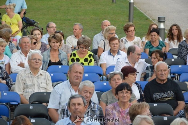 Ostrołęckie Operalia: koncert Nasza Niepodległa [27.08.2016] - zdjęcie #28 - eOstroleka.pl
