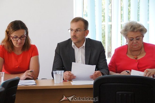 XXIII sesja Rady Powiatu w Ostrołęce [26.08.2016] - zdjęcie #16 - eOstroleka.pl