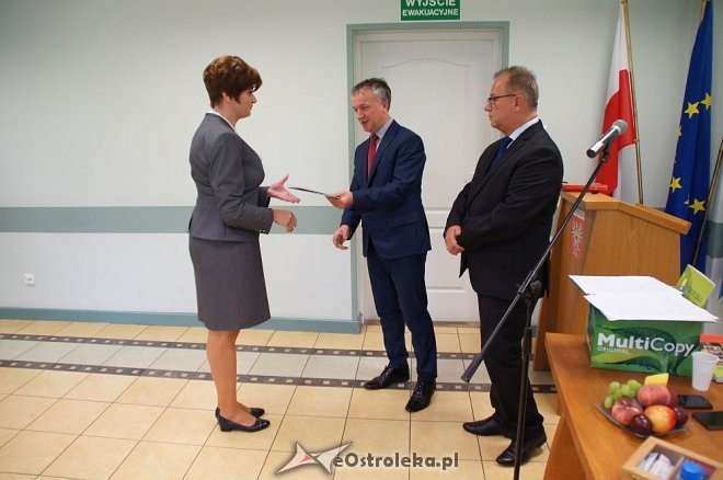 Uroczyste wręczenie awansów zawodowych dla nauczycieli z Ostrołęki [31.08.2016] - zdjęcie #22 - eOstroleka.pl