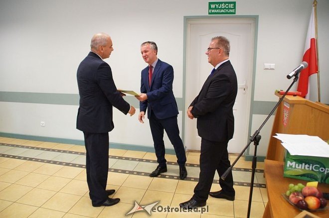 Uroczyste wręczenie awansów zawodowych dla nauczycieli z Ostrołęki [31.08.2016] - zdjęcie #18 - eOstroleka.pl