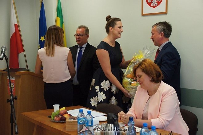 Uroczyste wręczenie awansów zawodowych dla nauczycieli z Ostrołęki [31.08.2016] - zdjęcie #2 - eOstroleka.pl