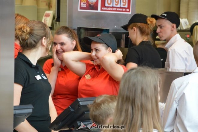 Otwarcie KFC w Ostrołęce [01.09.2016] - zdjęcie #35 - eOstroleka.pl