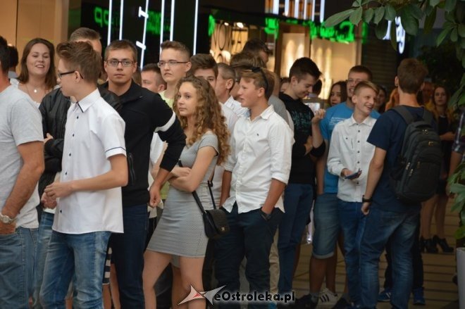 Otwarcie KFC w Ostrołęce [01.09.2016] - zdjęcie #26 - eOstroleka.pl