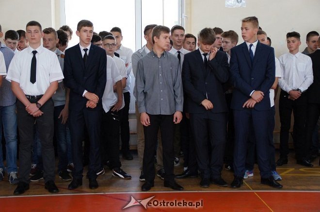 Rozpoczęcie roku szkolnego w ostrołęckich szkołach [01.09.2016] - zdjęcie #2 - eOstroleka.pl