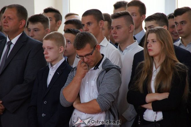 Rozpoczęcie roku szkolnego w ostrołęckich szkołach [01.09.2016] - zdjęcie #66 - eOstroleka.pl