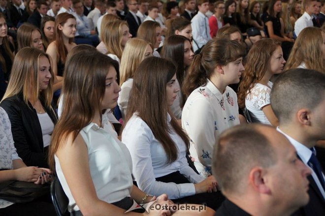 Rozpoczęcie roku szkolnego w ostrołęckich szkołach [01.09.2016] - zdjęcie #114 - eOstroleka.pl