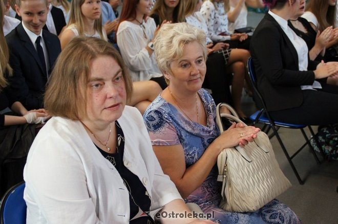 Rozpoczęcie roku szkolnego w ostrołęckich szkołach [01.09.2016] - zdjęcie #120 - eOstroleka.pl