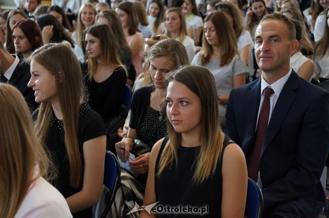 Rozpoczęcie roku szkolnego w ostrołęckich szkołach [01.09.2016] - zdjęcie #92 - eOstroleka.pl