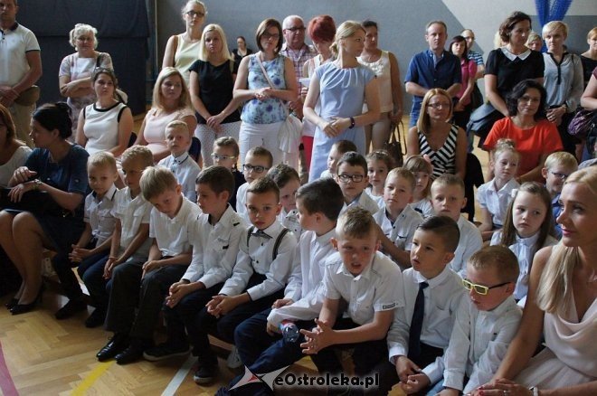 Rozpoczęcie roku szkolnego w ostrołęckich szkołach [01.09.2016] - zdjęcie #181 - eOstroleka.pl
