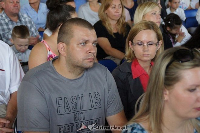 Rozpoczęcie roku szkolnego w ostrołęckich szkołach [01.09.2016] - zdjęcie #117 - eOstroleka.pl