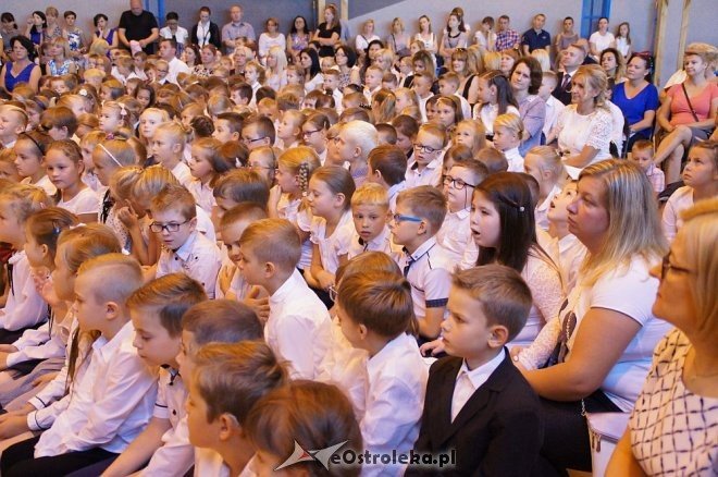 Rozpoczęcie roku szkolnego w ostrołęckich szkołach [01.09.2016] - zdjęcie #101 - eOstroleka.pl