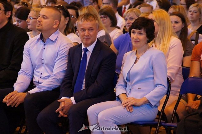 Rozpoczęcie roku szkolnego w ostrołęckich szkołach [01.09.2016] - zdjęcie #87 - eOstroleka.pl