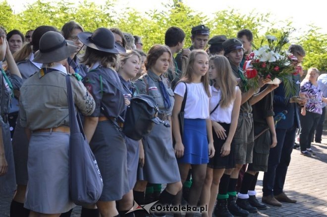 Miejskie obchody 77. rocznicy wybuchu II Wojny Światowej [01.09.2016] - zdjęcie #8 - eOstroleka.pl