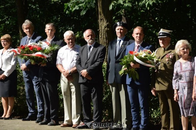 Miejskie obchody 77. rocznicy wybuchu II Wojny Światowej [01.09.2016] - zdjęcie #47 - eOstroleka.pl
