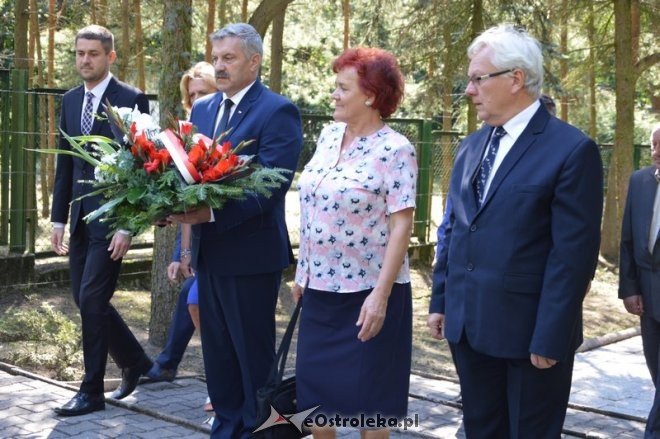 Miejskie obchody 77. rocznicy wybuchu II Wojny Światowej [01.09.2016] - zdjęcie #58 - eOstroleka.pl
