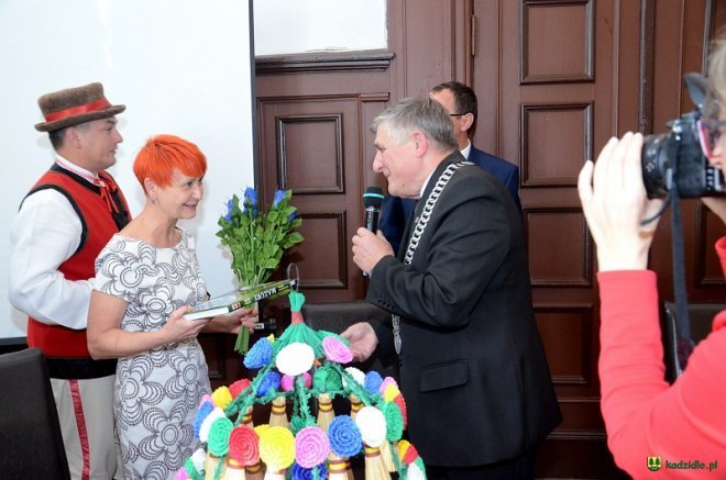 Umowa partnerska między Kadzidłem i Mrągowem podpisana [01.09.2016] - zdjęcie #33 - eOstroleka.pl