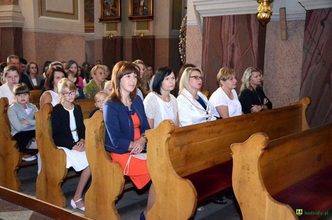 Rozpoczęcie roku szkolnego w Kadzidle [01.09.2016] - zdjęcie #35 - eOstroleka.pl
