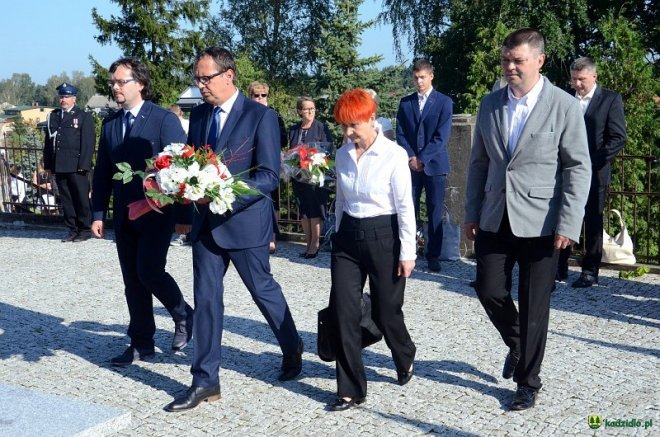Rozpoczęcie roku szkolnego w Kadzidle [01.09.2016] - zdjęcie #8 - eOstroleka.pl