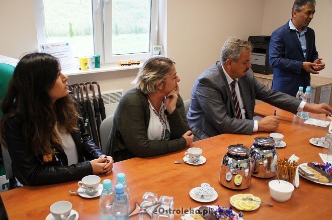 Turecka delegacja z wizytą w Samorządowej Stacji Segregacji Odpadów Komunalnych w Ostrołęce [05.09.2016] - zdjęcie #6 - eOstroleka.pl