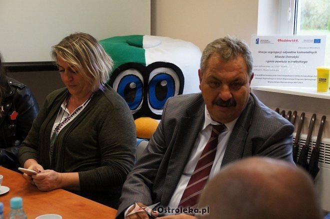 Turecka delegacja z wizytą w Samorządowej Stacji Segregacji Odpadów Komunalnych w Ostrołęce [05.09.2016] - zdjęcie #14 - eOstroleka.pl