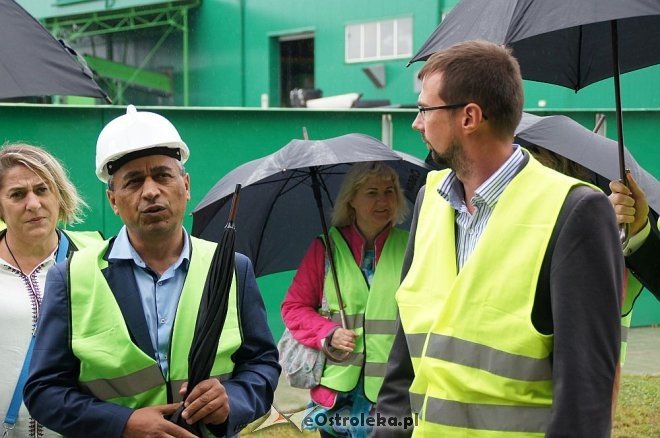 Turecka delegacja z wizytą w Samorządowej Stacji Segregacji Odpadów Komunalnych w Ostrołęce [05.09.2016] - zdjęcie #10 - eOstroleka.pl