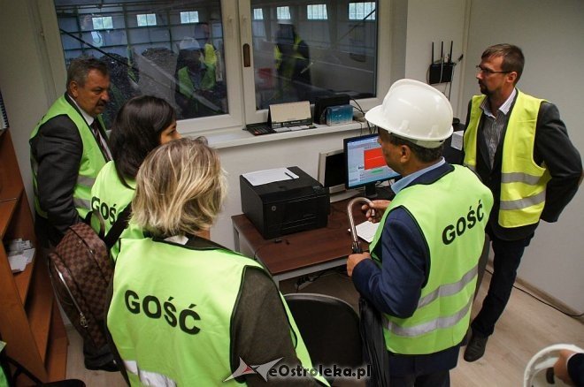 Turecka delegacja z wizytą w Samorządowej Stacji Segregacji Odpadów Komunalnych w Ostrołęce [05.09.2016] - zdjęcie #6 - eOstroleka.pl
