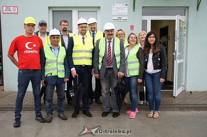 Turecka delegacja z wizytą w Samorządowej Stacji Segregacji Odpadów Komunalnych w Ostrołęce [05.09.2016] - zdjęcie #66 - eOstroleka.pl