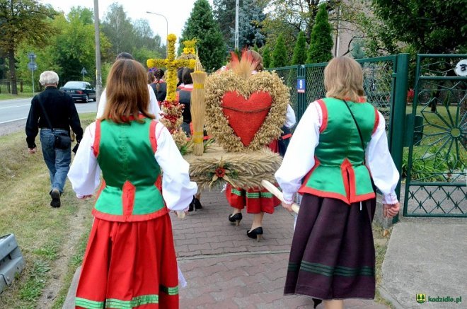 Gminne dożynki w Kadzidle 2016 [04.09.2016] - zdjęcie #276 - eOstroleka.pl