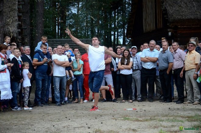 Gminne dożynki w Kadzidle 2016 [04.09.2016] - zdjęcie #180 - eOstroleka.pl