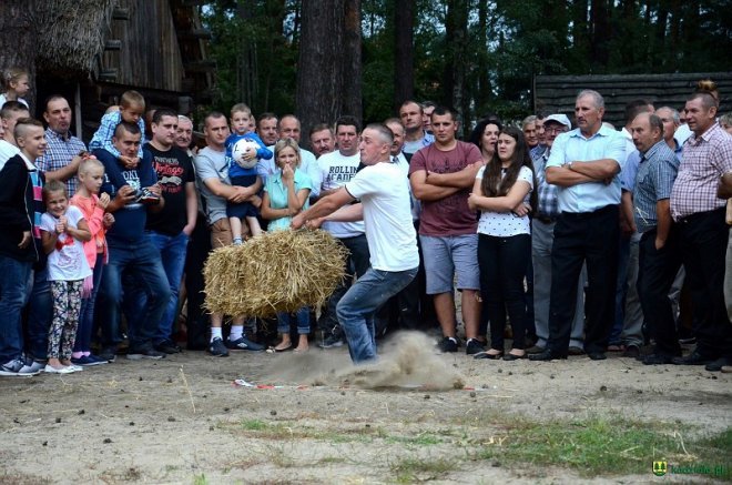 Gminne dożynki w Kadzidle 2016 [04.09.2016] - zdjęcie #171 - eOstroleka.pl