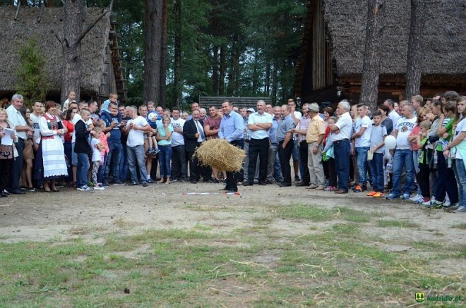 Gminne dożynki w Kadzidle 2016 [04.09.2016] - zdjęcie #165 - eOstroleka.pl