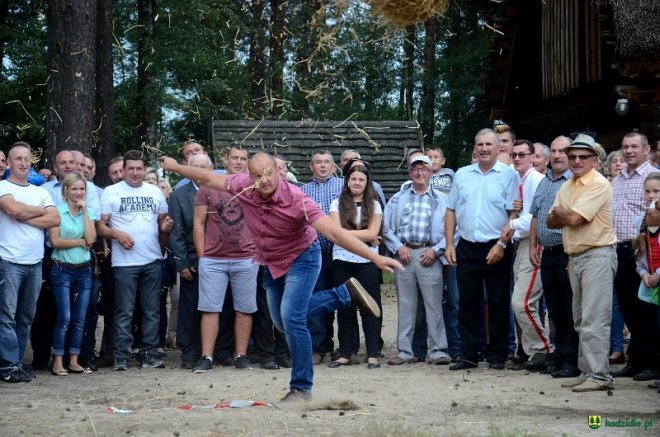 Gminne dożynki w Kadzidle 2016 [04.09.2016] - zdjęcie #156 - eOstroleka.pl