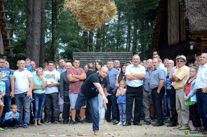 Gminne dożynki w Kadzidle 2016 [04.09.2016] - zdjęcie #150 - eOstroleka.pl