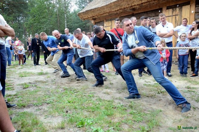 Gminne dożynki w Kadzidle 2016 [04.09.2016] - zdjęcie #125 - eOstroleka.pl