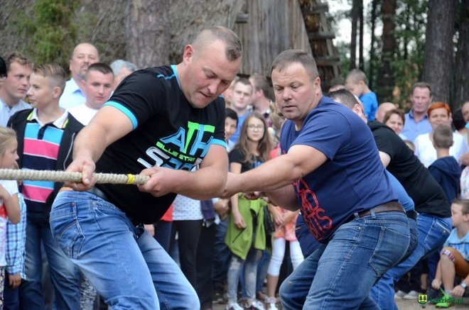 Gminne dożynki w Kadzidle 2016 [04.09.2016] - zdjęcie #121 - eOstroleka.pl