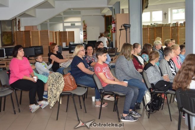 Narodowe Czytanie w Łysych [03.09.2016] - zdjęcie #10 - eOstroleka.pl