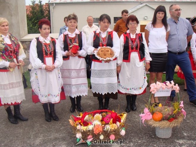 Uroczystości dożynkowe w Lipnikach [04.09.2016] - zdjęcie #4 - eOstroleka.pl