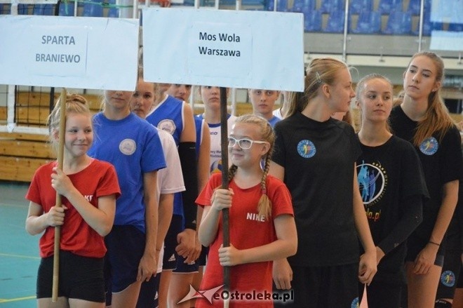 Międzynarodowy turniej kadetek w Ostrołęka - dzień pierwszy [10.09.2016] - zdjęcie #71 - eOstroleka.pl