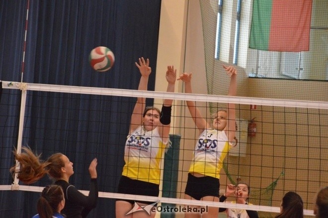 Międzynarodowy turniej kadetek w Ostrołęka - dzień pierwszy [10.09.2016] - zdjęcie #36 - eOstroleka.pl