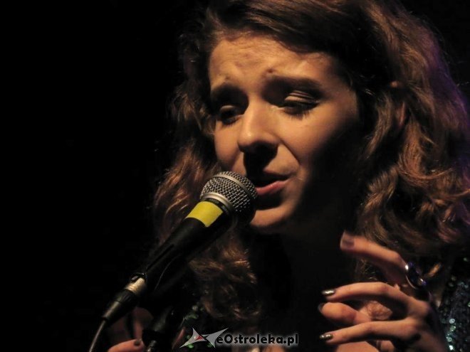 Porażki – recital Olgi Malinowskiej w Klubie Oczko [09.09.2016] - zdjęcie #30 - eOstroleka.pl