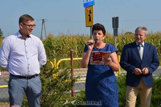 Uroczyste otwarcie świetlicy wiejskiej w Babie [09.09.2016] - zdjęcie #23 - eOstroleka.pl