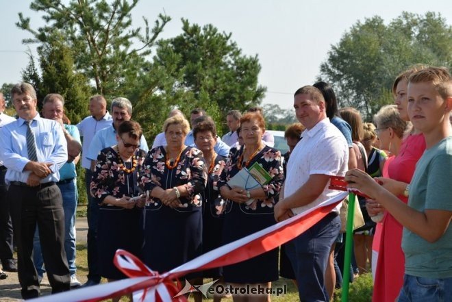 Uroczyste otwarcie świetlicy wiejskiej w Babie [09.09.2016] - zdjęcie #47 - eOstroleka.pl