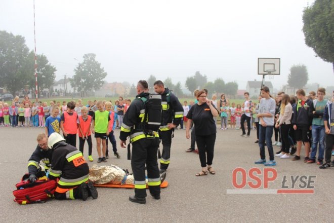 Pożar w gimnazjum w Łysych [12.09.2016] - zdjęcie #54 - eOstroleka.pl