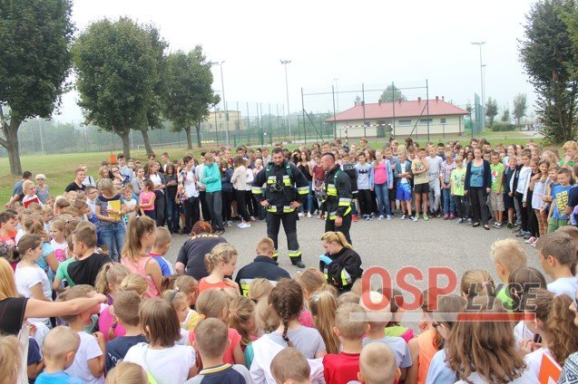 Pożar w gimnazjum w Łysych [12.09.2016] - zdjęcie #64 - eOstroleka.pl