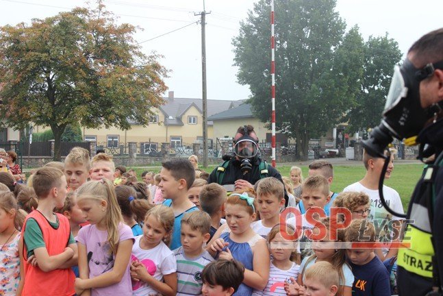 Pożar w gimnazjum w Łysych [12.09.2016] - zdjęcie #10 - eOstroleka.pl